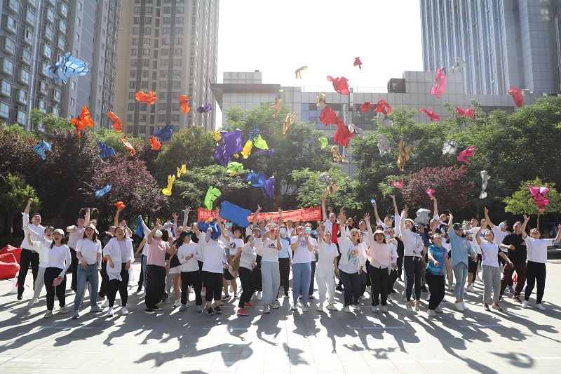 生態(tài)水泥：靠譜！金牌管家將暖心服務送到職工心坎里